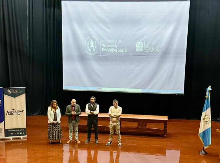 FRESHUELVA_SELECCION_GUATEMALA_03