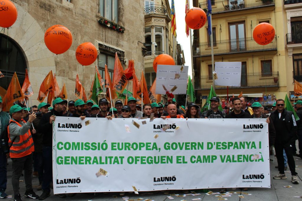 launio mani valencia