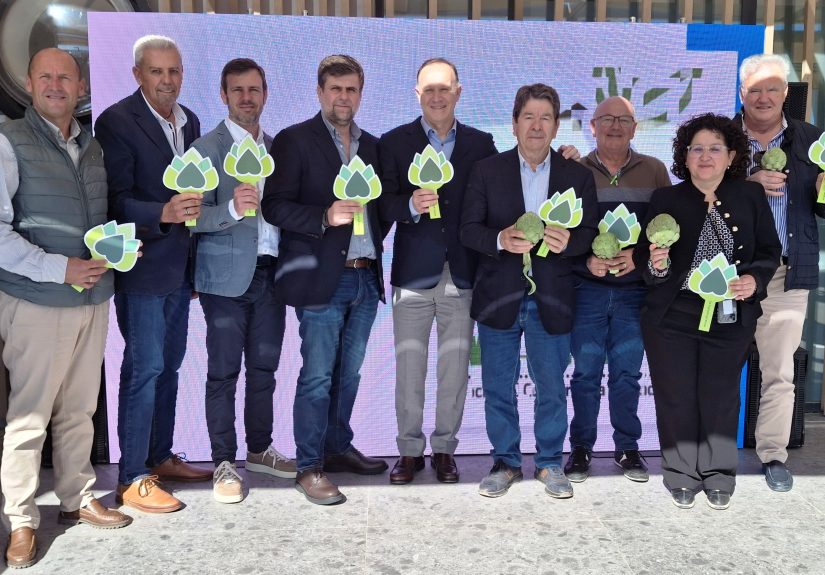 De izq a dcha, Francisco Ramos, Antonio Galindo, Jaime Castel-Ruiz, Julio Marín, Pedro Herrera, Joaquín Ortuño, Antonio Hurtado, Marga Guilló y Andrés Legaz